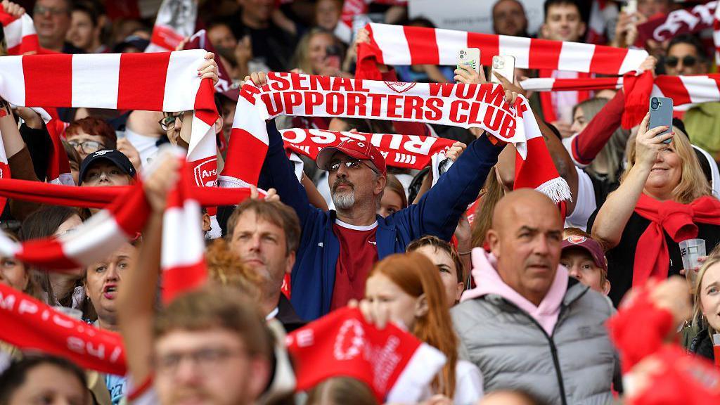 آیا قهرمانی تیم ملی زنان انگلیس در یورو باعث رشد فوتبال باشگاهی زنان شده است؟